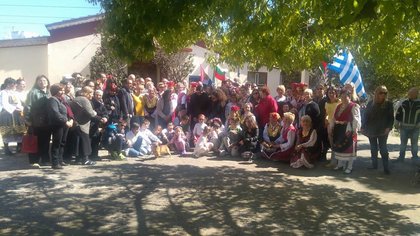 Честване на Трети март от български училища в Крит, Патра и Атина
