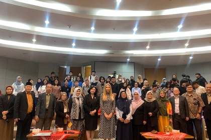 Лекция на посланик Таня Димитрова в Университета YAI