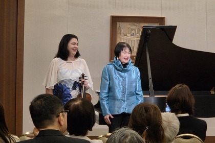 「ブルガリアのピアニスト、ジェニー・ザハリエヴァ教授と娘でバイオリニストのダリーナ・マレーヴァ氏による東京での公演と、ブルガリア大使公邸でのチャリティーコンサート」