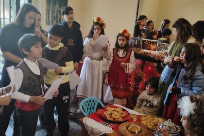 ДЕЦАТА ОТ БЪЛГАРСКОТО НЕДЕЛНО УЧИЛИЩЕ В МАРОКО ОТБЕЛЯЗАХА НАСТЪПВАЩИТЕ КОЛЕДНИ И НОВОГОДИШНИ ПРАЗНИЦИ