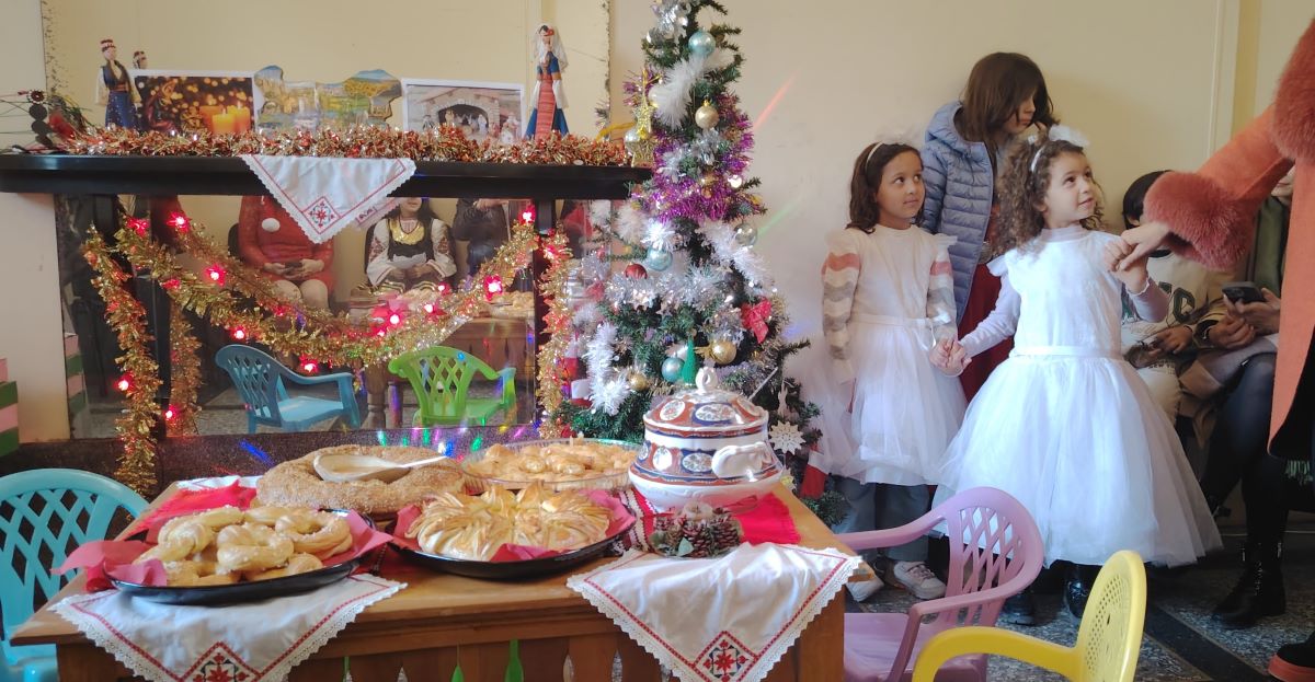 ДЕЦАТА ОТ БЪЛГАРСКОТО НЕДЕЛНО УЧИЛИЩЕ В МАРОКО ОТБЕЛЯЗАХА НАСТЪПВАЩИТЕ КОЛЕДНИ И НОВОГОДИШНИ ПРАЗНИЦИ