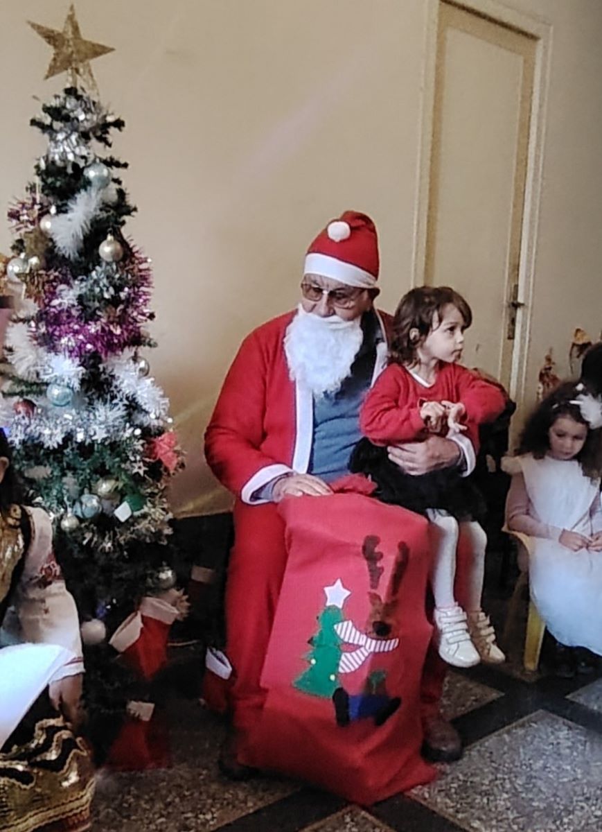 ДЕЦАТА ОТ БЪЛГАРСКОТО НЕДЕЛНО УЧИЛИЩЕ В МАРОКО ОТБЕЛЯЗАХА НАСТЪПВАЩИТЕ КОЛЕДНИ И НОВОГОДИШНИ ПРАЗНИЦИ