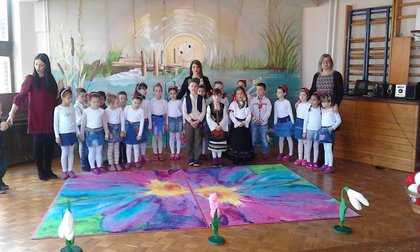 Ден на мартеницата за децата от детските градини в Цариброд и Ниш