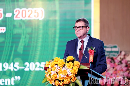 Българският посланик приветства провинция Фу Тхо за сътрудничеството й с Област Перник