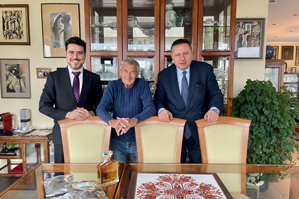 Среща на посланик Христо Полендаков с професор Ерньо Рубик