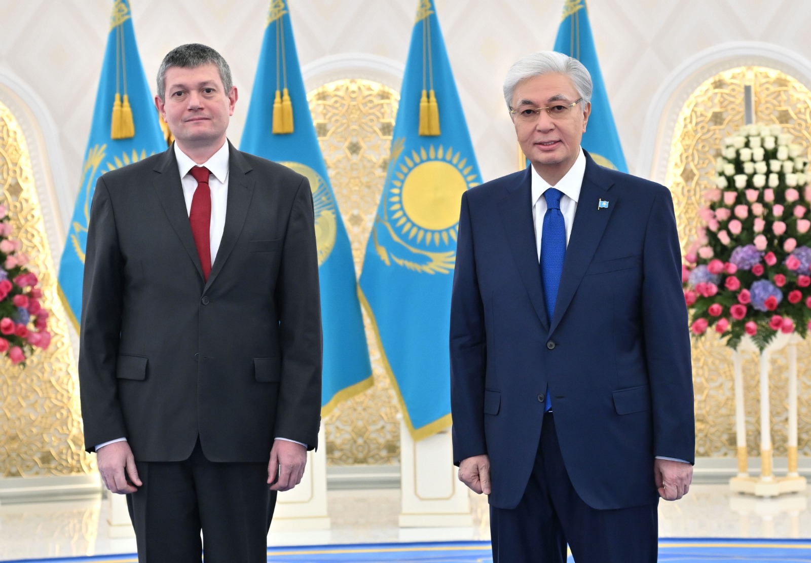 Чрезвычайный и Полномочный Посол Республики Болгария в Республике Казахстан господин Георги Воденски вручил свои верительные грамоты Президенту Республики Казахстан господину Касым-Жомарту Токаеву