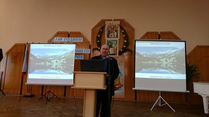 Проф. Николай Овчаров и проф. Пламен Павлов започнаха своята „Мисия България” в Молдова 