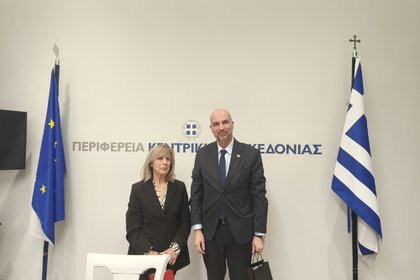 Среща между генералния консул и префекта на Област Централна Македония 