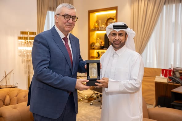 Посланик Димитър Михайлов посети културния комплекс „Катара“ в Доха