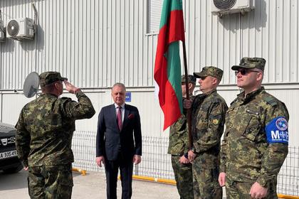 В деня на Националния празник българското посолство в Прищина изрази признателност към контингента ни в КФОР за приноса към мира и сигурността