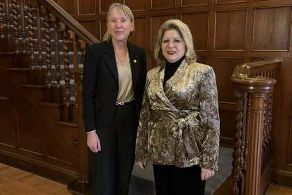 Официална среща на посланик Иванова с ректора на Университета в Берген