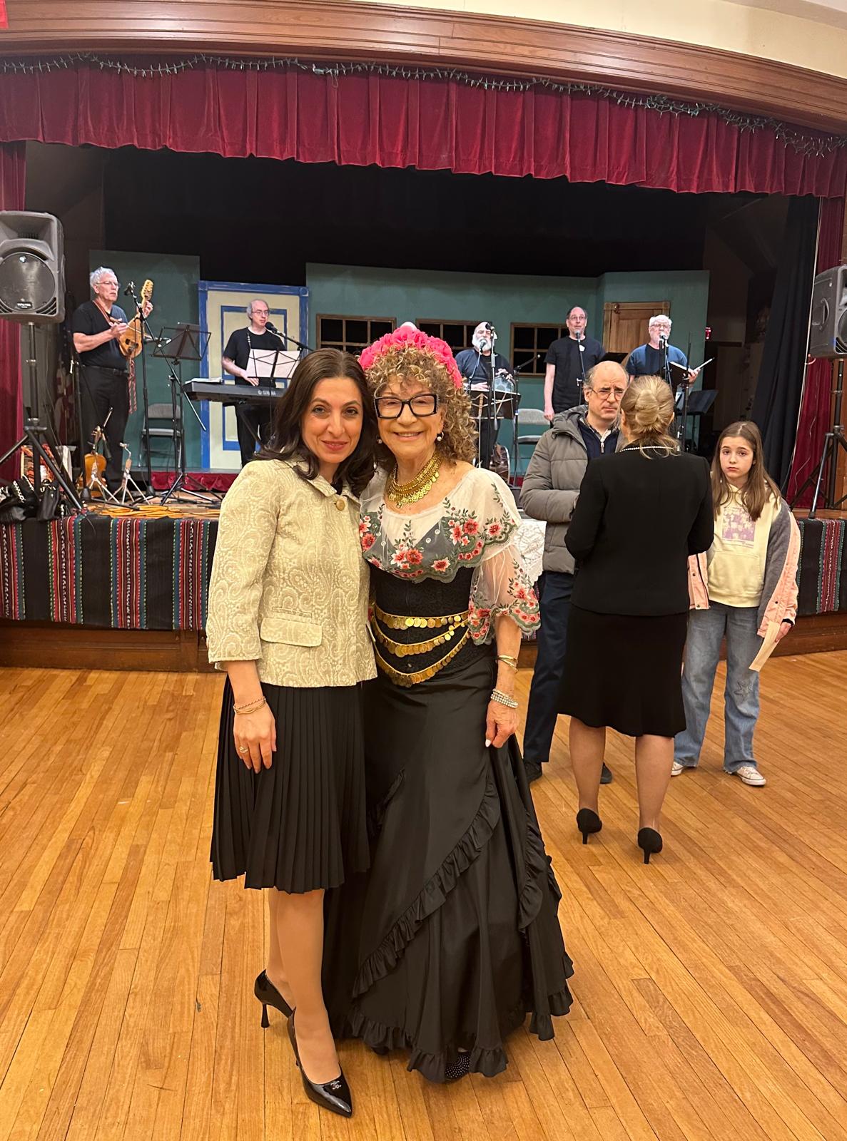 Тържествено отбелязване на 25-та годишнина от създаването на вокален ансамбъл „Диви жени“, с художествен ръководител г-жа Татяна Сърбинска, гр. Бостън, САЩ  