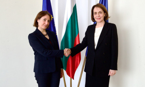 EU security and enlargement in the focus of the meeting between Minister Nadezhda Neynsky and the Ambassador of France to Bulgaria Her Excellency Marie Dumoulin