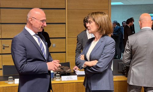 Minister Neynski Meets Croatian Foreign Minister Gordan Grlic Radman at the EU Foreign Affairs Council in Luxembourg 