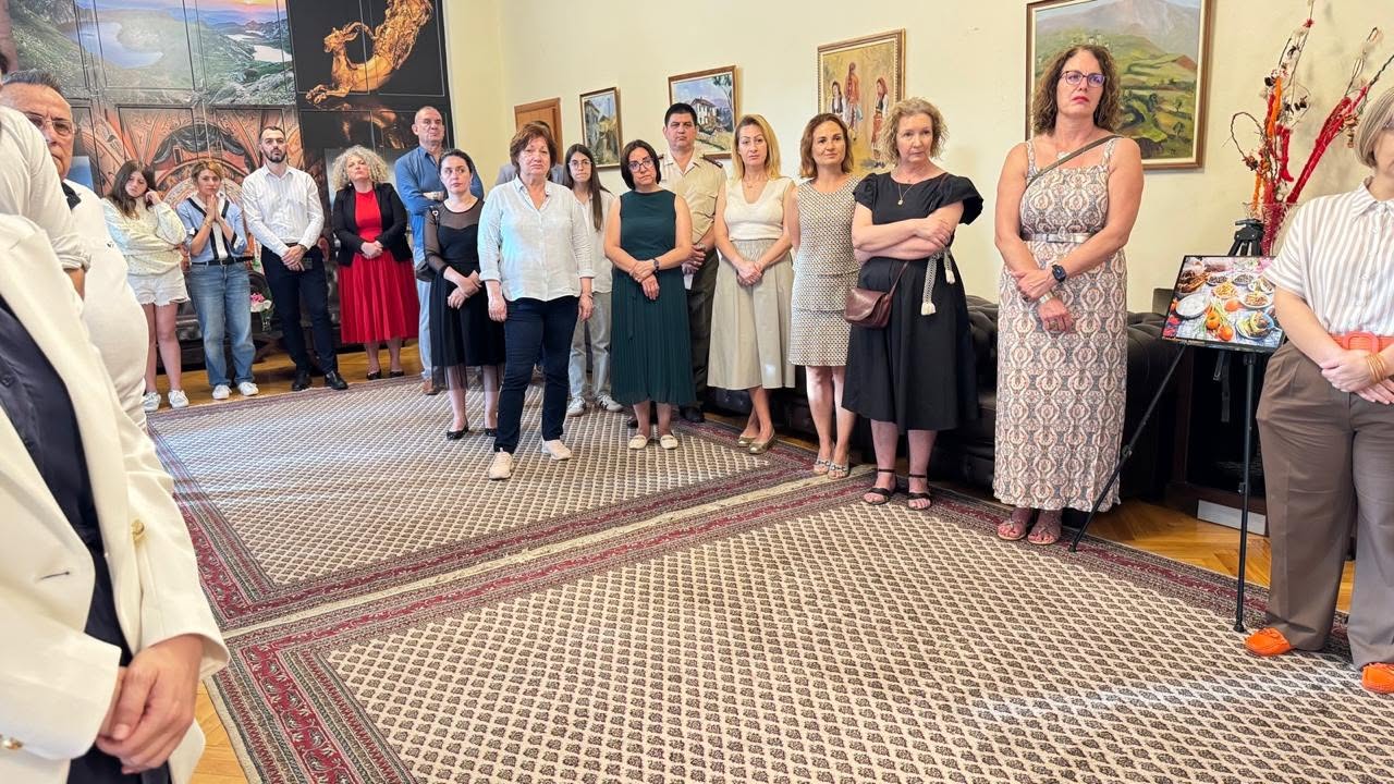 Histori, tradita dhe kujtesë: ekspozita “Bullgarët e Gollobordës” vjen në Tiranë