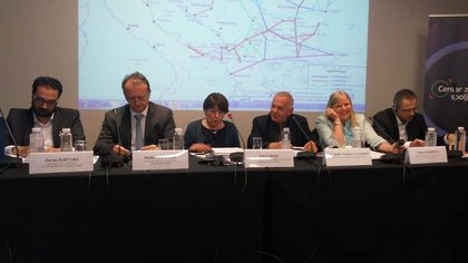 Участие на посланик Влайков в конференция, посветена на Срещата на върха