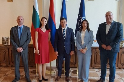 Посещение в Армения на представители от "Центъра за предприемачество и управленско развитие в България“ и Българската търговско-промишлена палата 