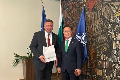 Deputy Minister Christo Polendakov Meets Ambassador of the Republic of Korea Dong-bae Kim
