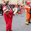 Малтийската национална група Big Friends Guggen Musik Malta A.D. 2008 изнася музикално шествие по булевард „Витоша“ на 4 октомври