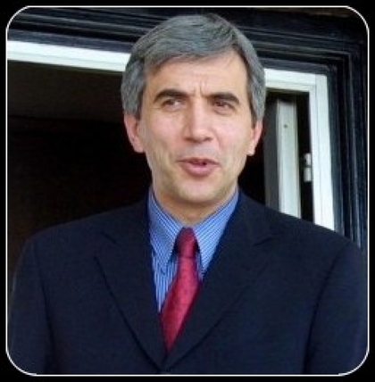 Minister Kristian Vigenin sent a letter of condolences to the widow of Stoyan Ganev