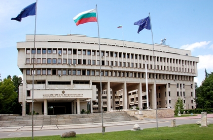 Информация във връзка с публикации относно задържан служител на българското посолство в Никозия