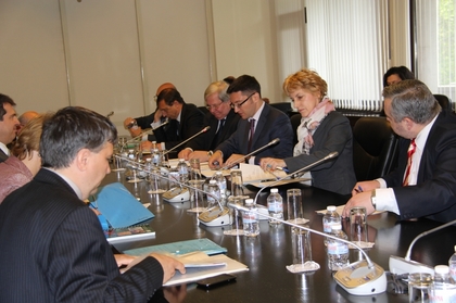 Minister Vigenin chaired a meeting of the Interministerial Council on International Development Cooperation