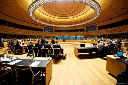 EU Foreign Ministers expressed support for the efforts of the Ukrainian president to find a lasting solution to the crisis in the country