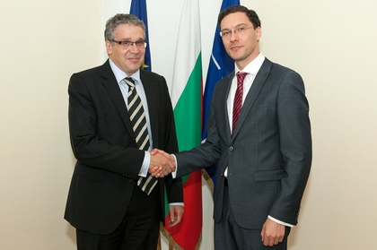 Министър Митов се срещна с посланика на Унгария