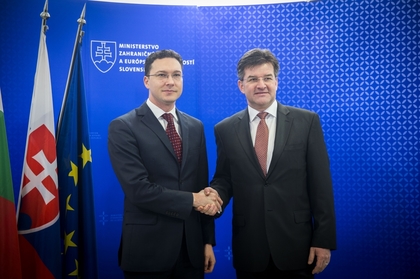 Minister Daniel Mitov pays the first official visit to the Slovak Republic at the level of Foreign Minister since 1999 
