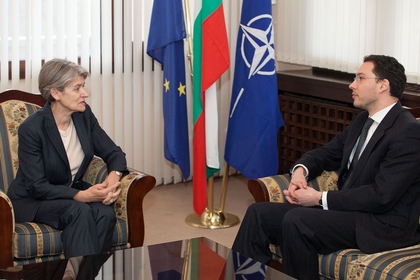 Министър Митов разговаря с генералния директор на ЮНЕСКО Ирина Бокова
