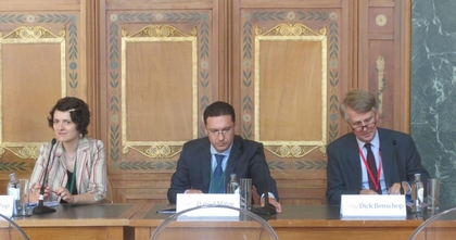 Министър Митов участва в годишната среща на Европейския съвет за външна политика