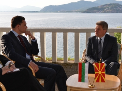 Среща на външния министър с президента на Република Македония