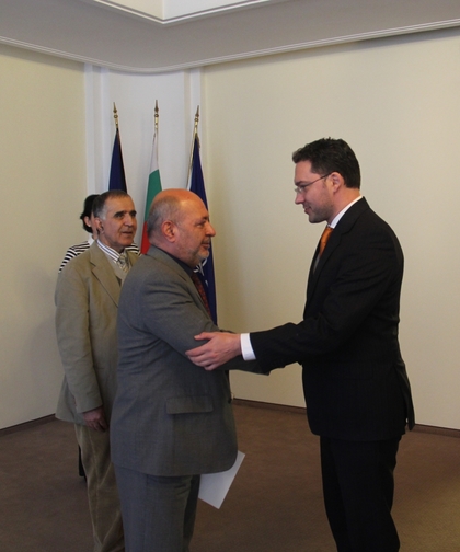 Среща на министър Даниел Митов с временно управляващия посолството на Ислямска република Афганистан