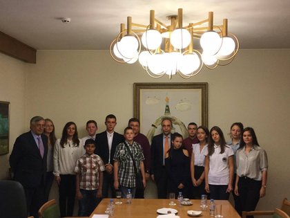 Болгарские ученики – лауреаты международного конкурса, посетили Посольство Болгарии в Москве