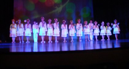 Спектакъл на група за естетическа гимнастика