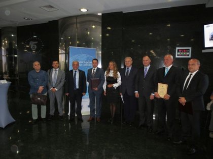 Head of the Trade and Economic Affairs Section to the Embassy of the Republic of Bulgaria in Tehran was awarded the Bulgarian Chamber of Commerce prize