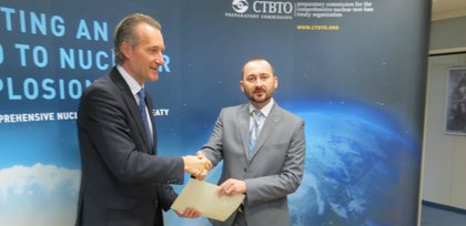 Връчване на акредитивни писма на постоянния представител на България към ООН, ОССЕ и др.