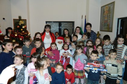 Честване на Българската Коледа в Скопие 