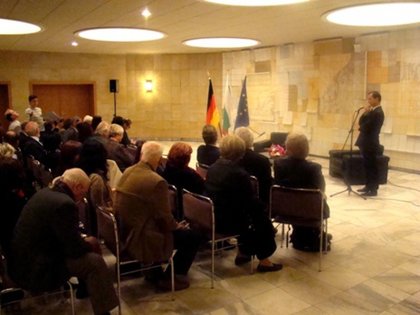 Среща на посланик Ради Найденов с членовете на Германо-българския форум в Берлин.