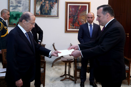 Новоназначеният посланик на България връчи акредитивните си писма на президента Аун