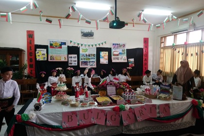 България участва в Международния ден на културата в училище в Джакарта