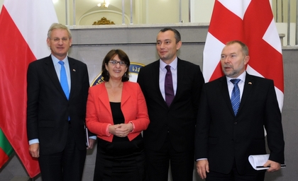 Трима министри на ЕС в Азербайджан