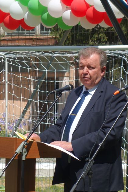 Нова спортна площадка бе открита в българския лицей „Васил Левски“ в град Кишинев