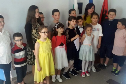 Ceremonia e përfundimit të vitit shkollor në shkollën e së dielës  “Hristo Botev” në Tiranë