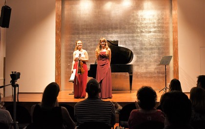 Цигуларката Десислава Костова изнесе концерт в Мадрид