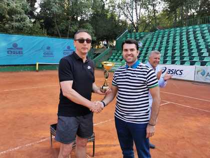 Заместник-министър Георгиев връчи купата в тенис-турнира за дипломати