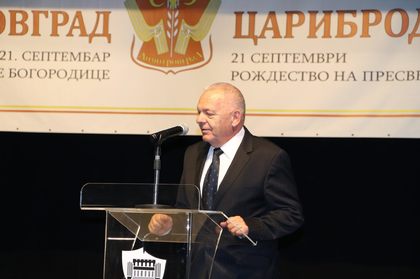 Посланик Влайков бе гост на празненствата на българите в Цариброд