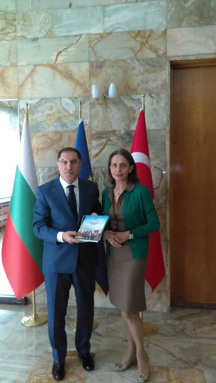 Посланикът ни в Анкара се срещна с турския омбудсман