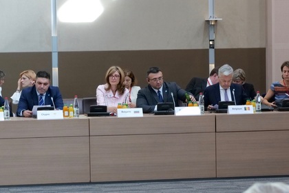Foreign and Interior Ministers Attend Meeting on Migration in Paris