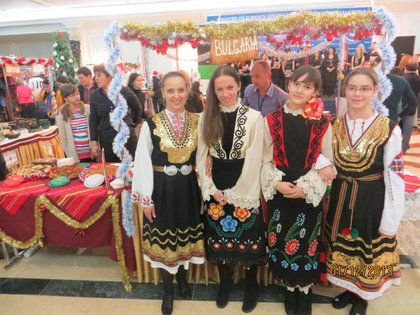 Българското посолство в Казахстан се включи в благотворителен Коледен базар